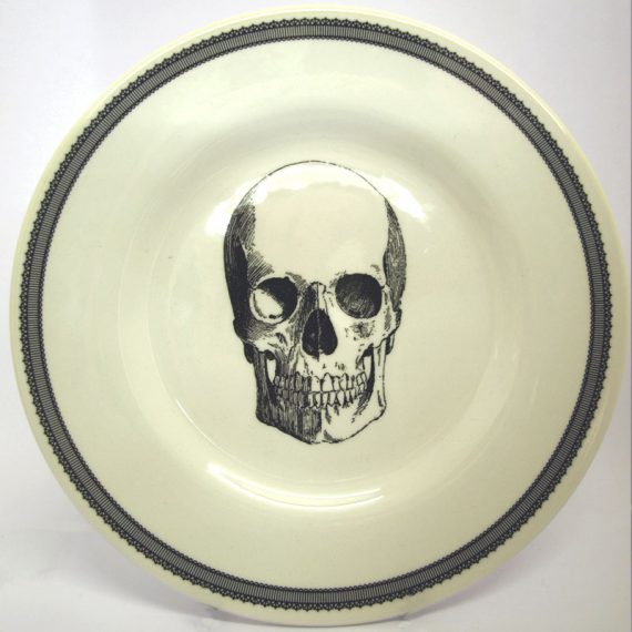 Royal Stafford 21cm Skull Side Plate